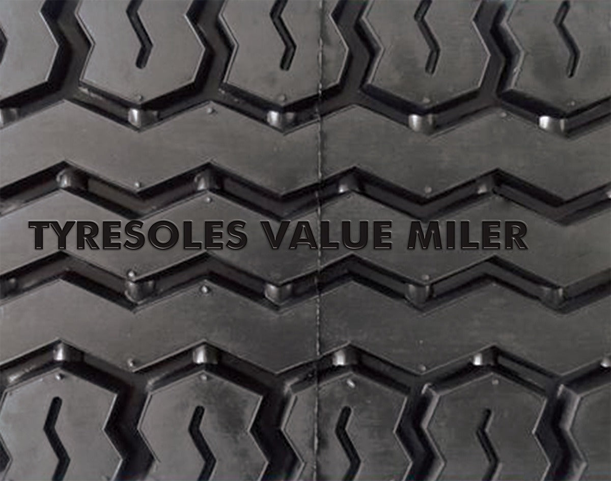 Tyresoles Ecomiles Certified Retreaded Truck Tyres 11.00x20 (18PLY)