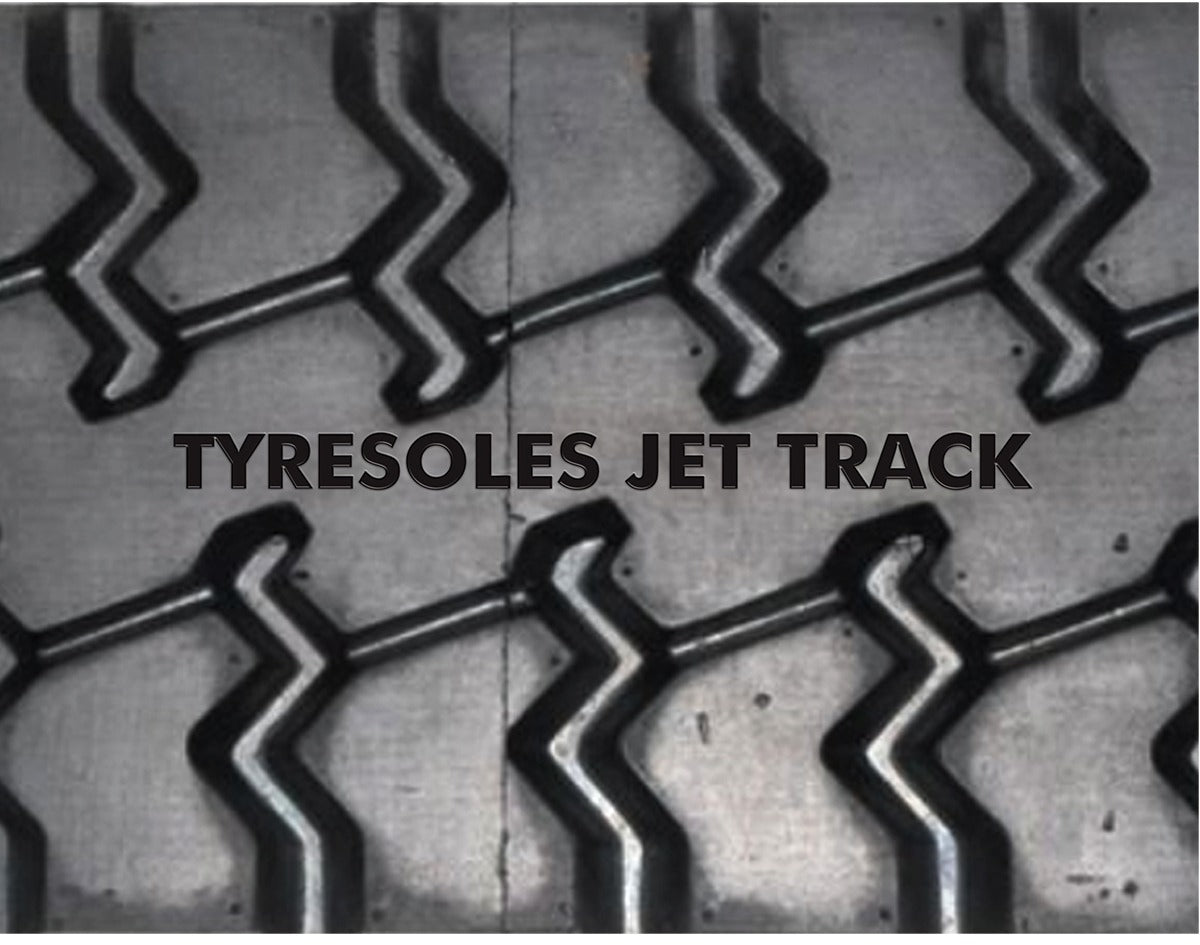 Tyresoles Ecomiles Certified Retreaded Truck Tyres 900*16
